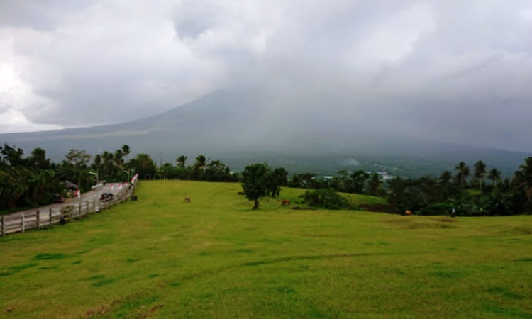 Quitunan Hill