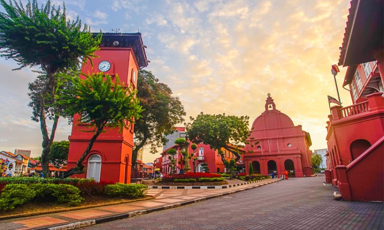 15 Tempat Wisata Menarik di Melaka Malaysia Buat Liburan