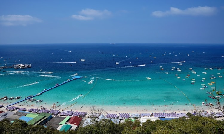 Pantai Tawaen