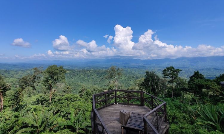 Lembah Sajek