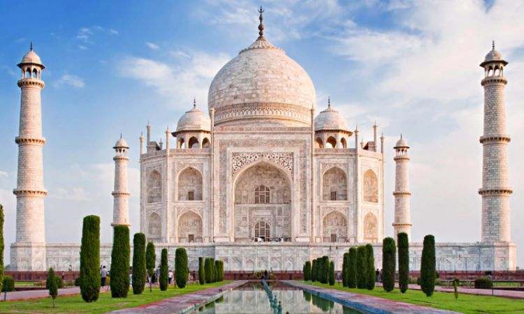 20 Tempat Wisata Menarik di India Buat Liburan