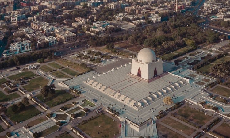 Mazar-eQuaid