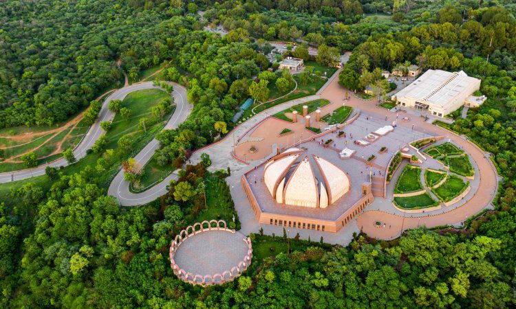Pakistan Monument