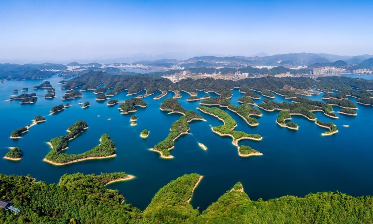 Qiandao Lake