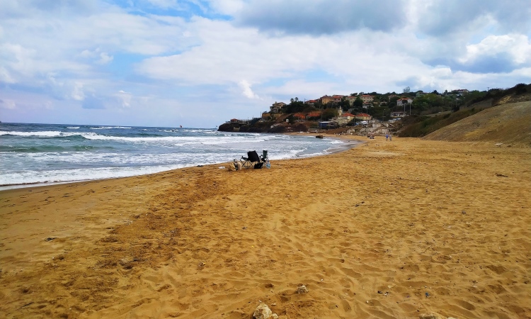 Pantai Kisirkaya