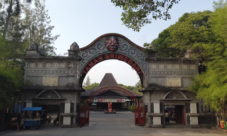 Taman Sriwedari