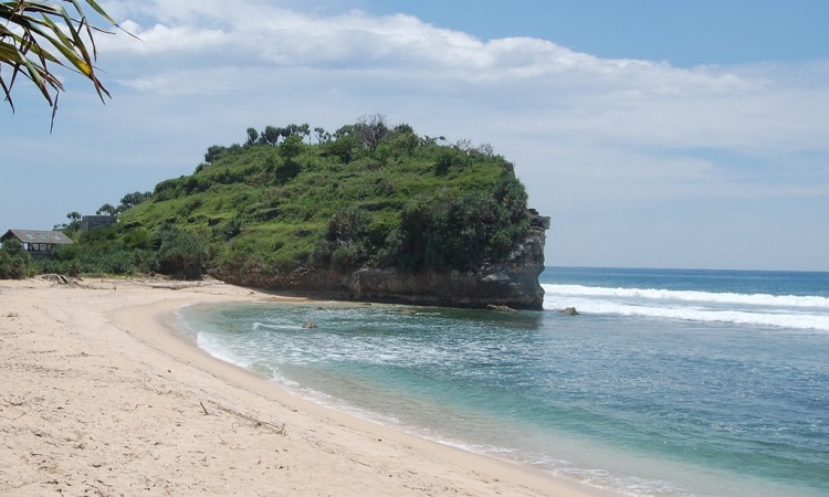 Pantai Sundak