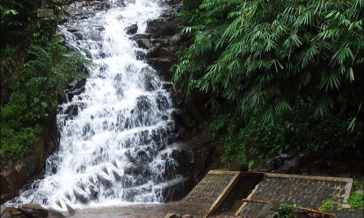 Air Terjun Irenggolo