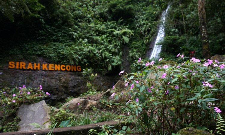 Air Terjun Sirah Kencong