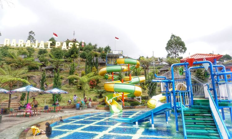 Darajat Pass Water Park