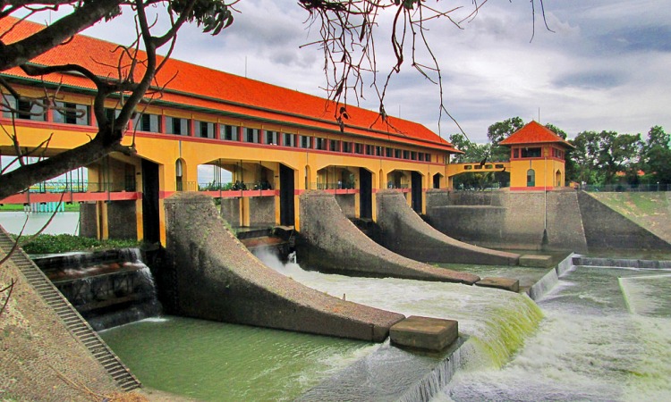 Bendungan Walahar