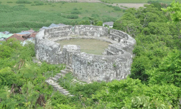 Benteng Otanaha