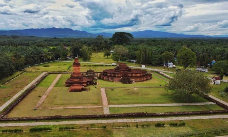 Candi Muara Takus