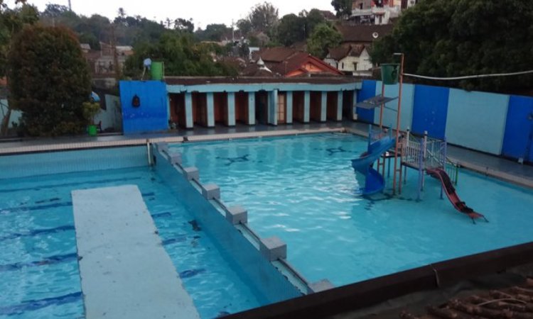 Kolam Renang Kalitaman