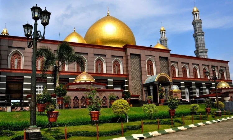 Masjid Dian Al-Mahri