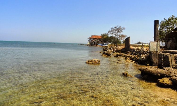 Pantai Ombak Mati