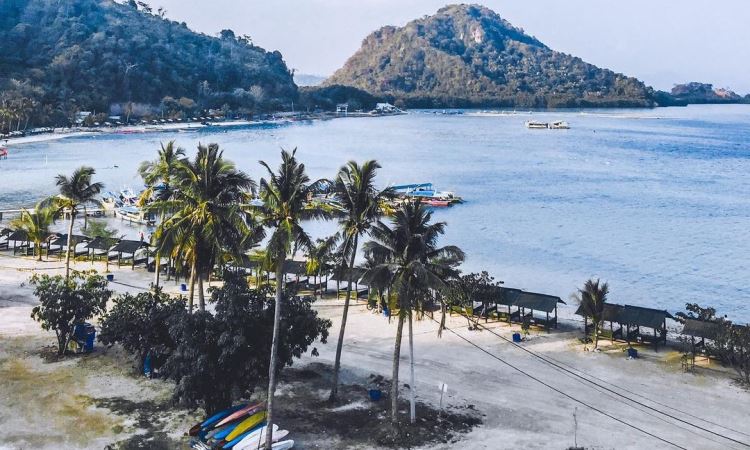 Pantai Sari Ringgung