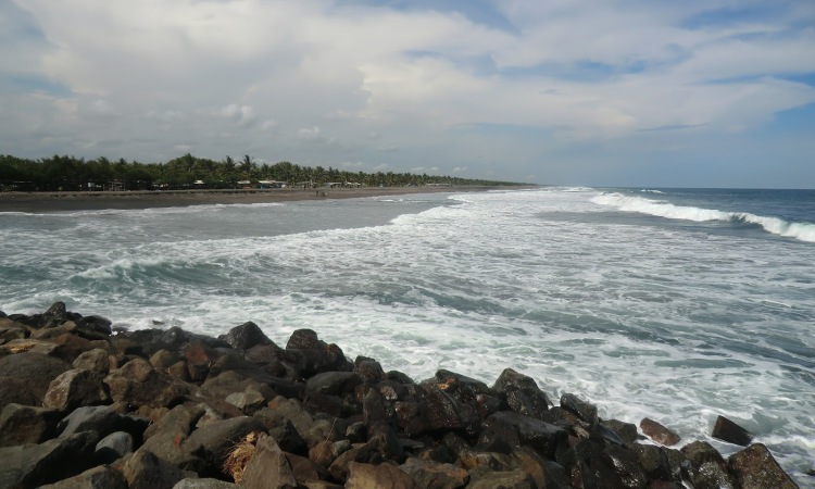 Pantai Suwuk