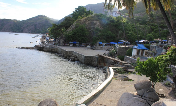 Pantai Tangga 2000
