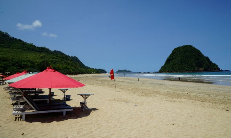 Pulau Merah