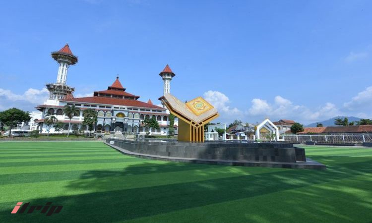 25 Tempat Wisata di Cianjur Terbaru & Lagi Hits Dikunjungi