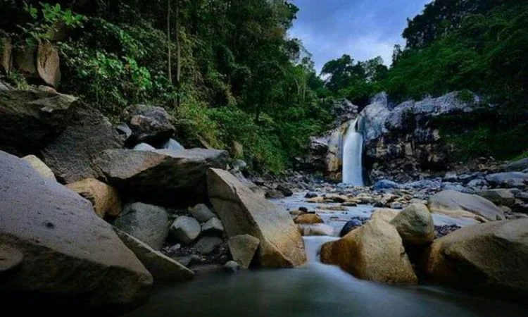 Air Terjun Mangku Kodek