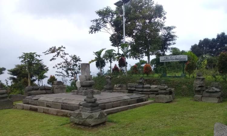 Candi Sari