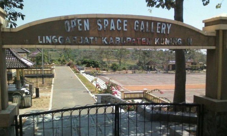 Open Space Gallery Kuningan
