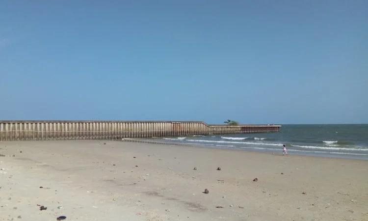 Pantai Monpera