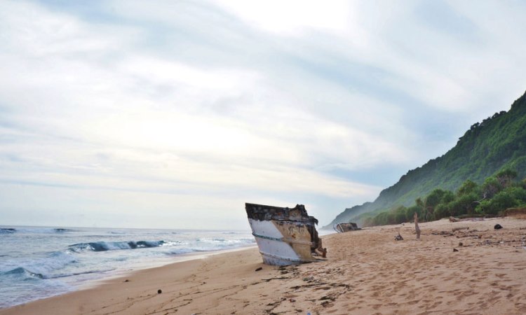 Pantai Nyang Nyang