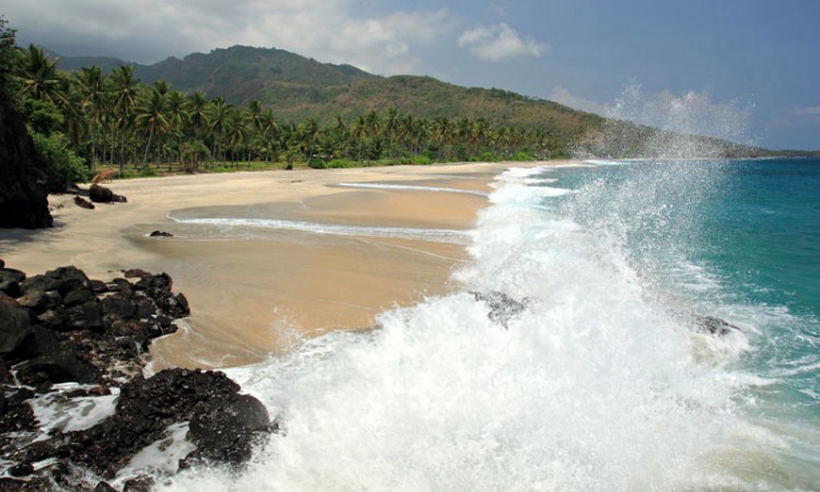 Pantai Setangi