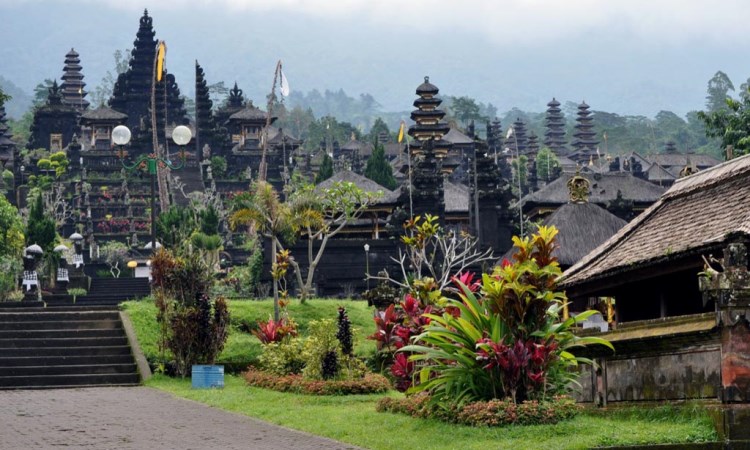 Pura Besakih