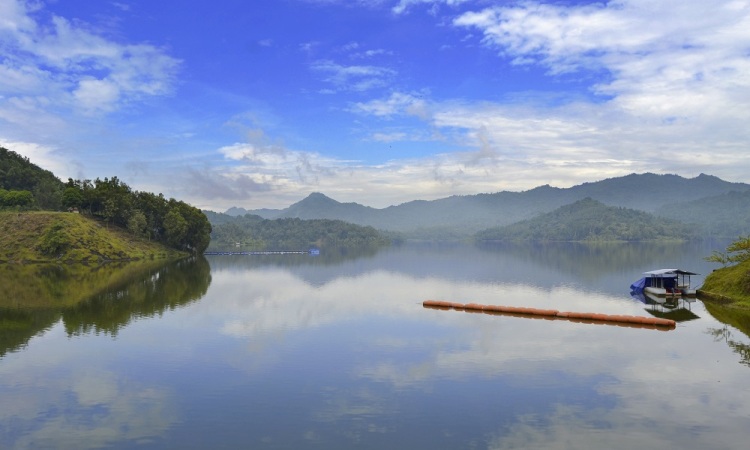 Waduk Sermo