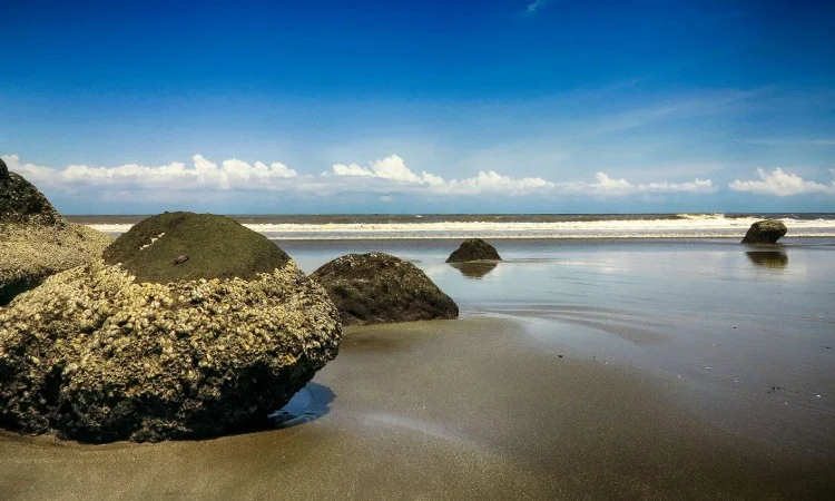 Pantai Medewi