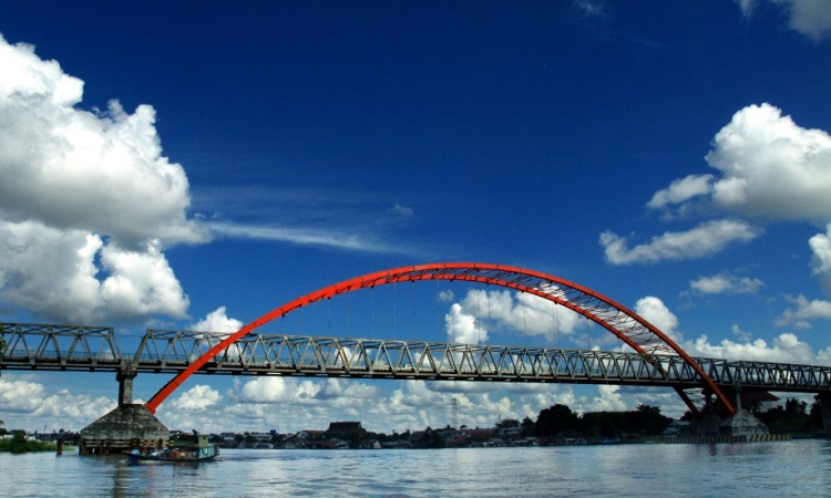 Jembatan Kahyahan