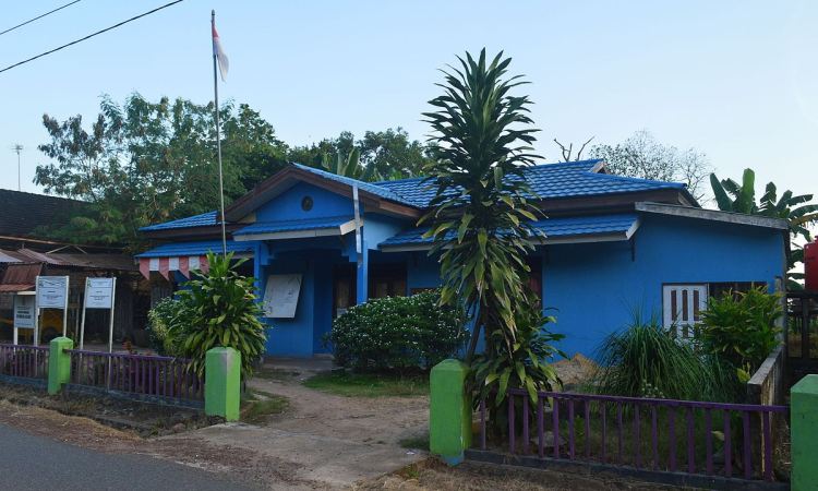 Kampung Iwak Mentaos