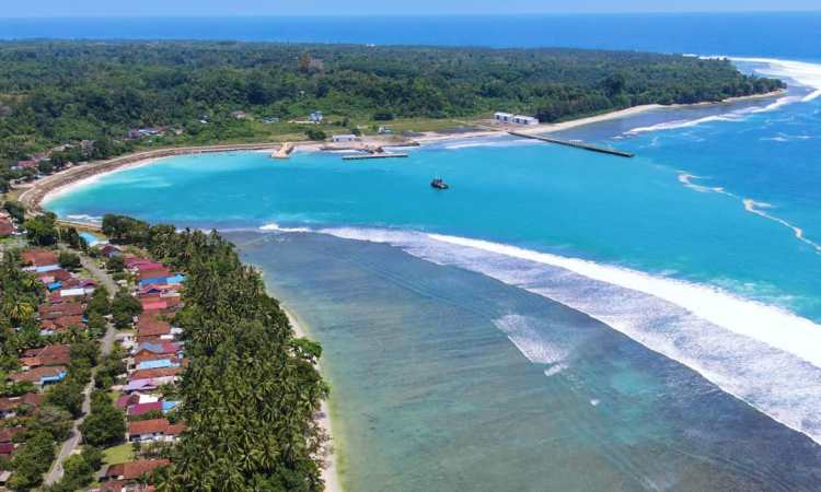 Pantai Linau