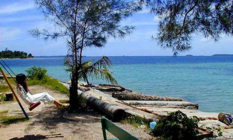 Pantai Marina