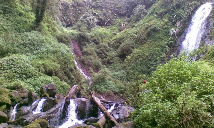 Air Terjun Watu Ondo