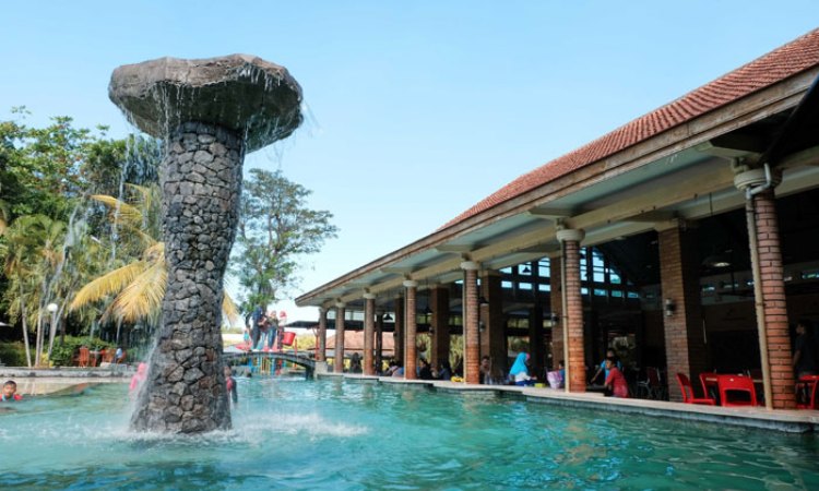 Banyu Mili Country Club