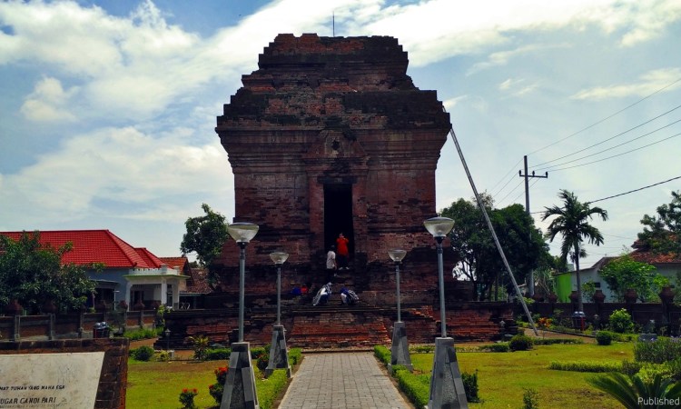 Candi Pari