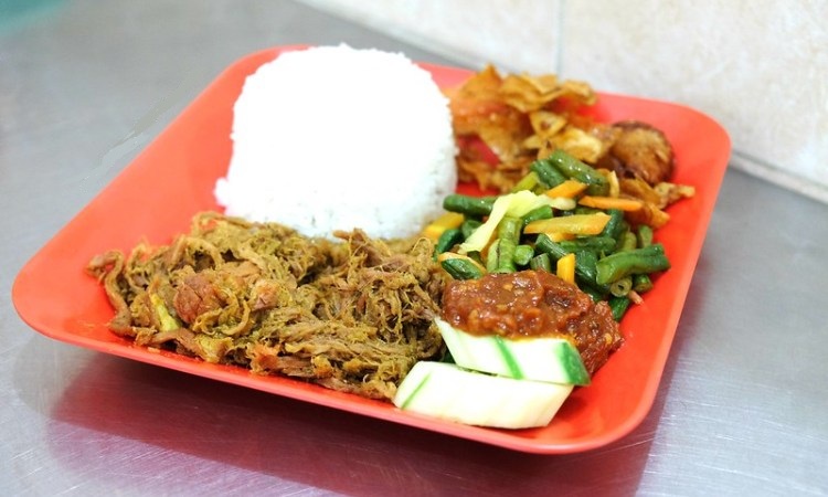 Nasi Empal Pengampon