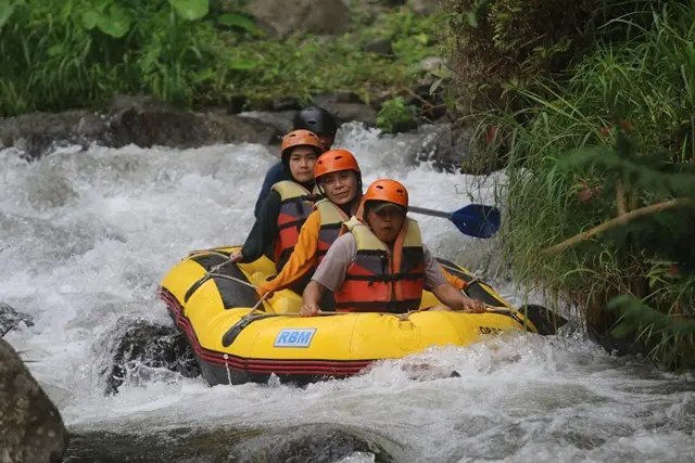 OBECH Rafting Pacet