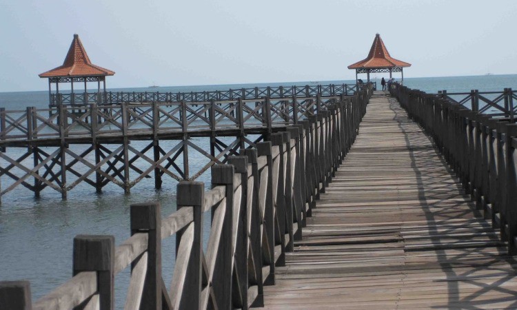 Pantai Bentar