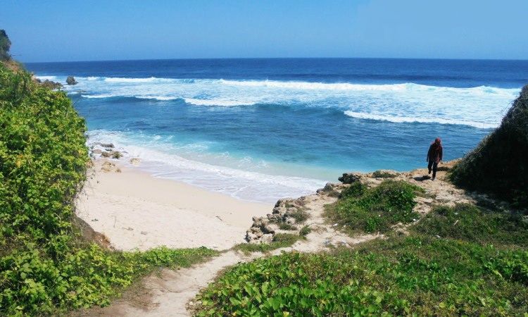 Pantai Pacar