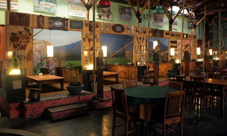 Rumah Makan Inggil