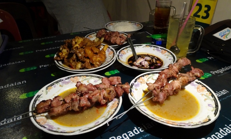 Sate Klatak Pak Pong