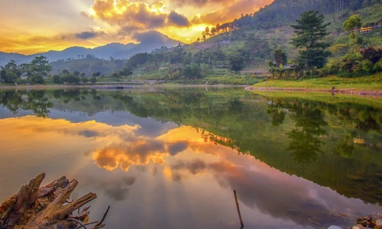 Telaga Wahyu