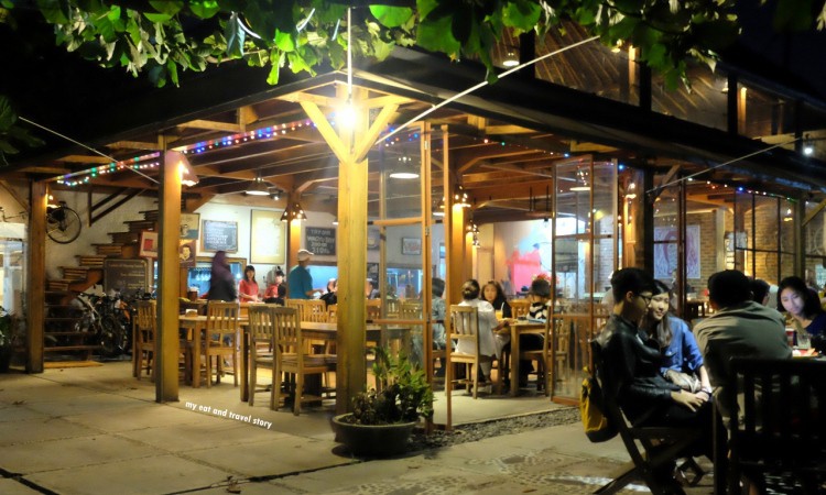 Warung Laos