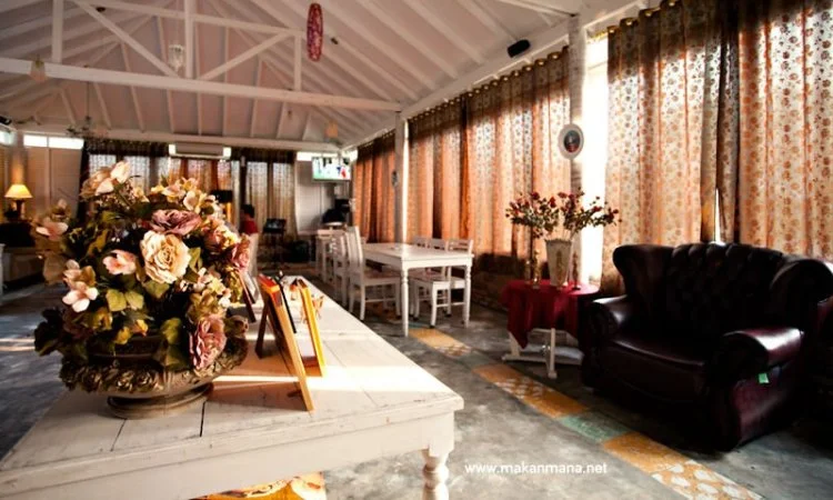Gardenia Tropical Garden Resto